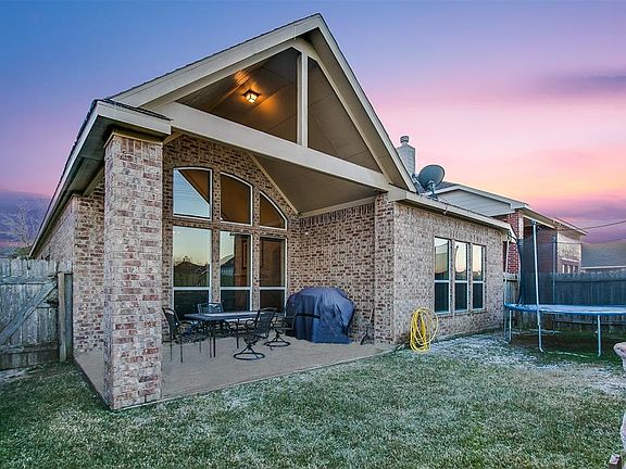 2nd image of 26610 Bellwood Pines Dr