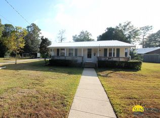824 Cardinal St, Fort Walton Beach, FL 32547