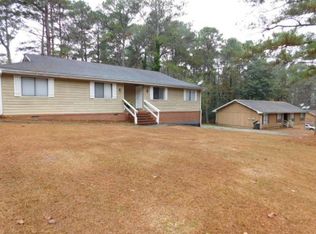 4891 Valley Dale Dr, Lilburn, GA 30047