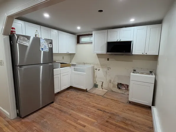 25 Hudson St #1, Cambridge, MA 02138