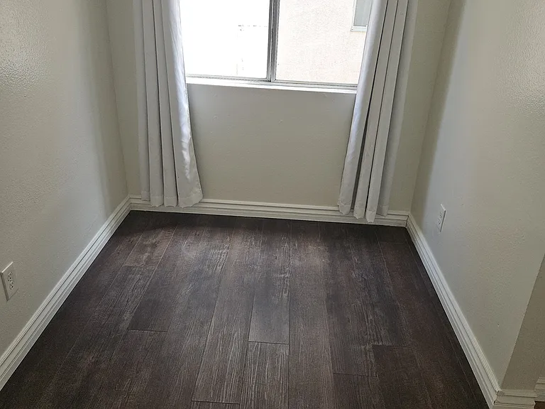 8809 Etiwanda Ave #16 — Photo 11