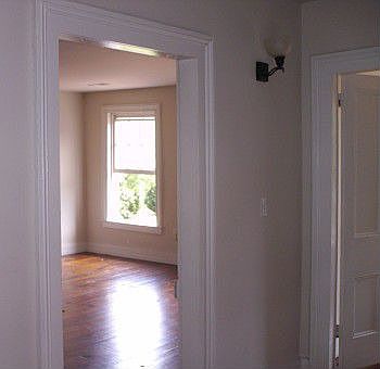 5th image of 313 Grove Ave