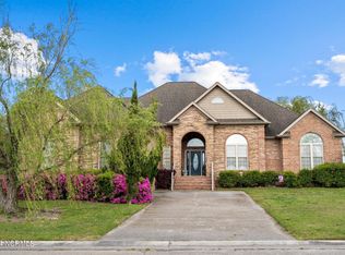 986 Highlands Dr, Hampstead, NC 28443