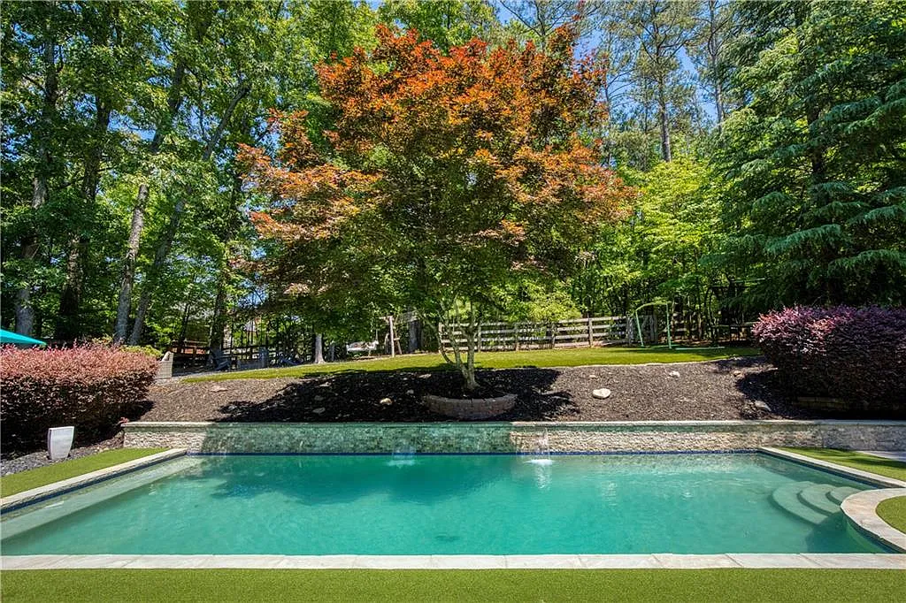Building Photo - 265 Oakhurst Leaf Dr