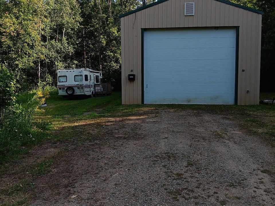 2nd image of 27521 Gateway Rd