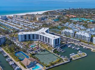 5855 Midnight Pass Rd APT 404, Sarasota, FL 34242
