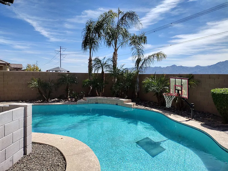 6906 S 78th Dr — Photo 23