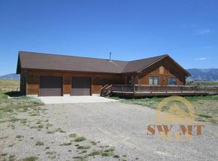 750 Mockingbird Rd, Belgrade, MT 59714