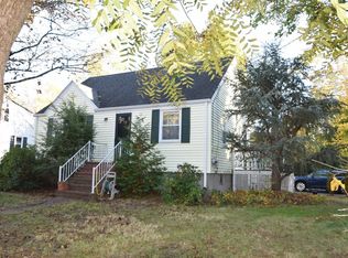 73 Chestnut Cir, Randolph, MA 02368