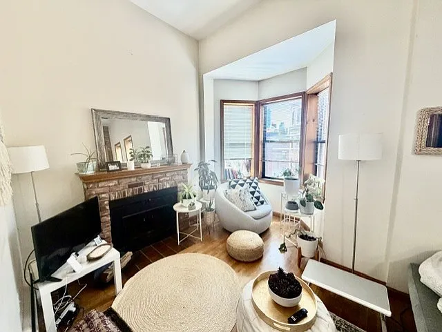 69 N Margin St #8 — Photo 5
