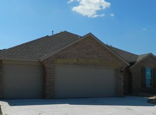 508 NE 51st St, Lawton, OK 73507