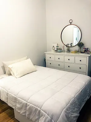 Rented by Julianna Realty Corp | media 6