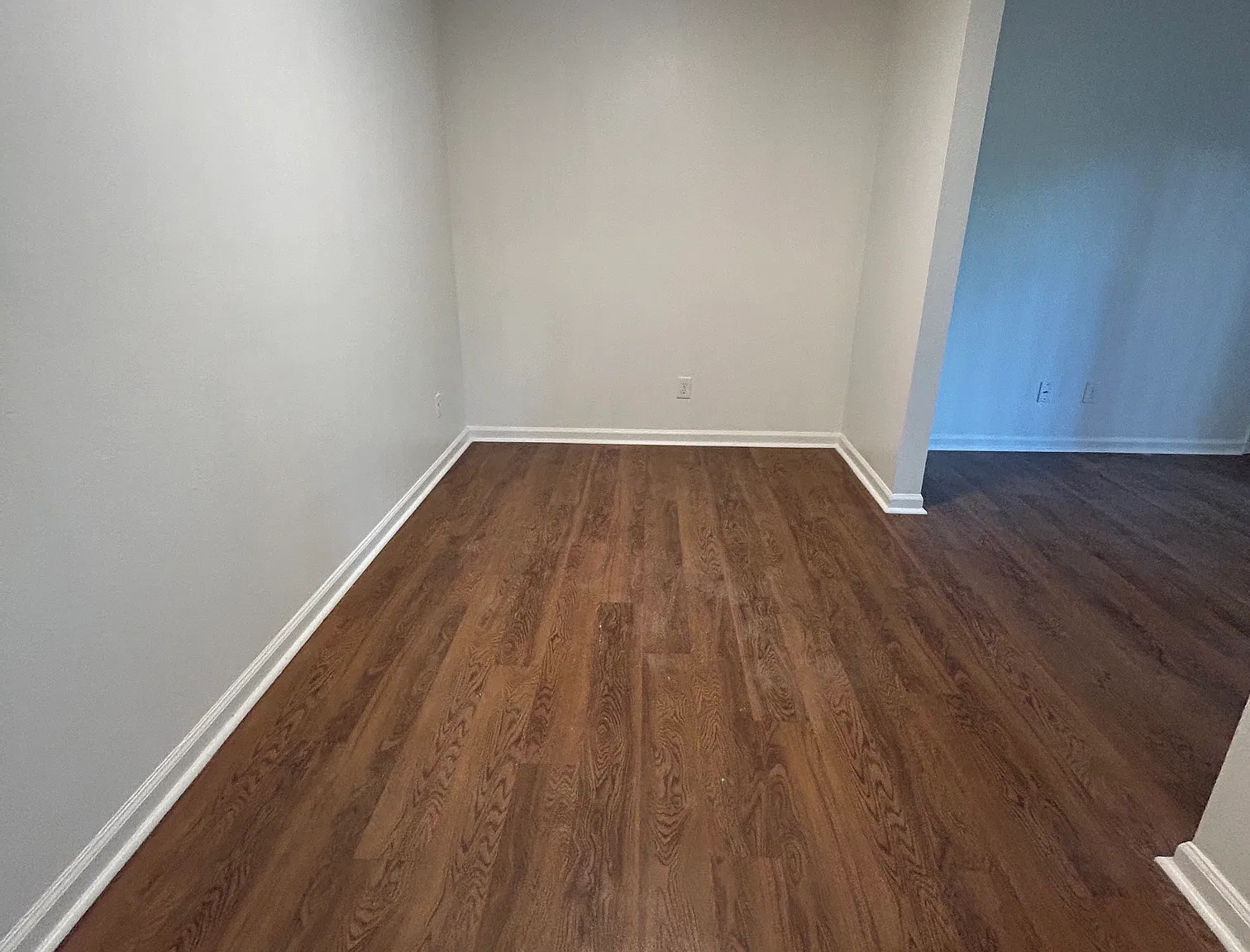 2 bed, 800 sqft, $1,200 — Photo 3