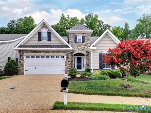 4211 Berry Sq, Williamsburg, VA 23188