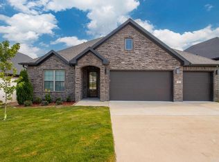 71 Fletcher Ridge Cir, Little Rock, AR 72223