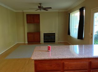 3426 Lake Circle Dr, Fallbrook, CA 92028