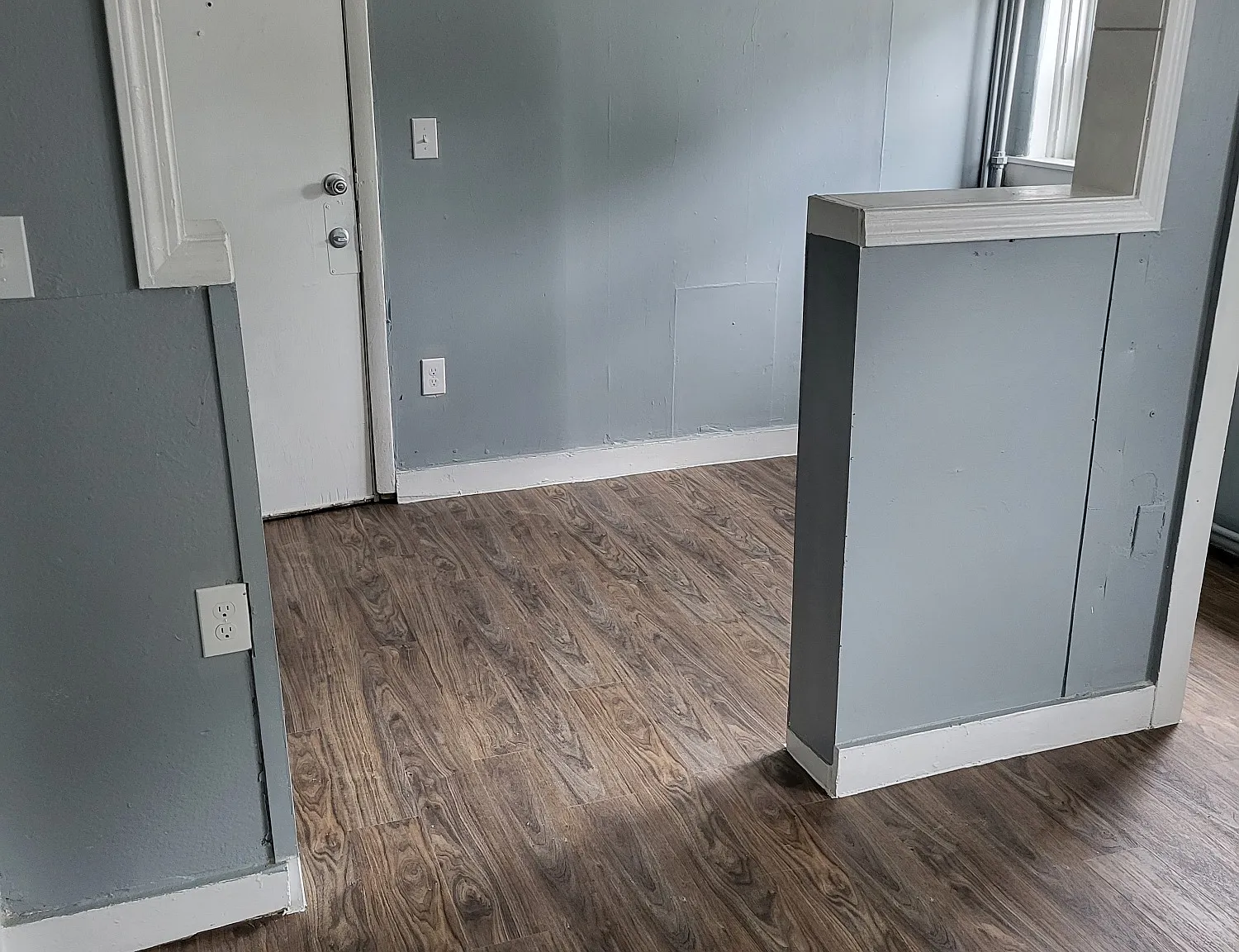 4 Garvins Falls Rd — Photo 2