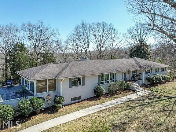 2nd image of 980 Lakemont Dr