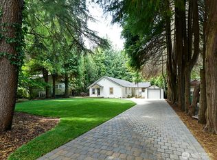 8529 29th Avenue NW, Seattle, WA 98117