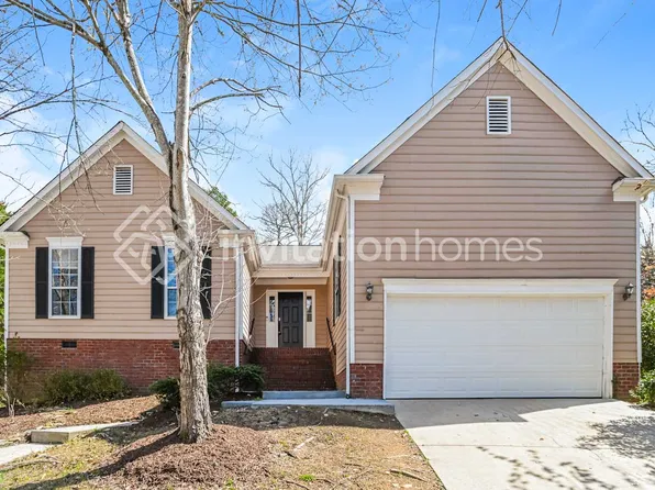 6103 Garamond Ct, Charlotte, NC 28270