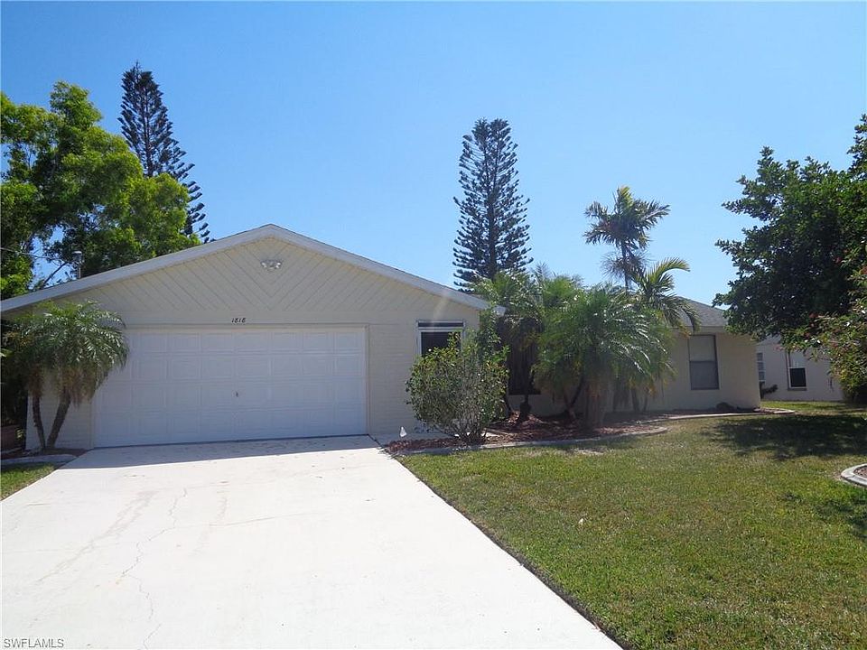 1st image of 1818 SW 40th Ter