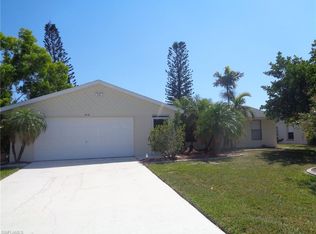 1818 SW 40th Ter, Cape Coral, FL 33914