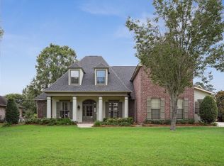 201 Kensington Dr, Madisonville, LA 70447