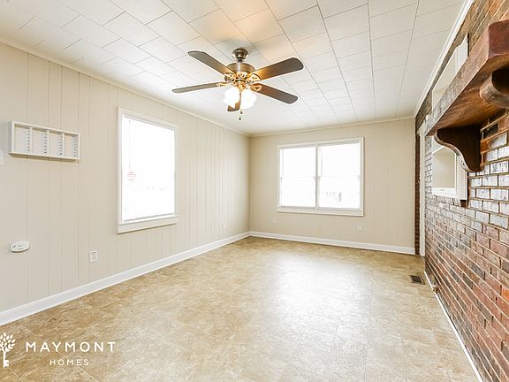 4th image of 490 Barnwell Rd