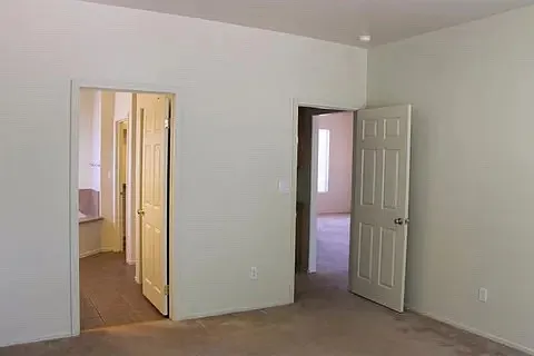 1301 Scarlet Oak Dr — Photo 6