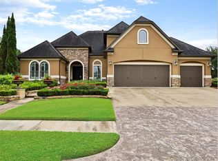 1701 Hunters Frst, Friendswood, TX 77546