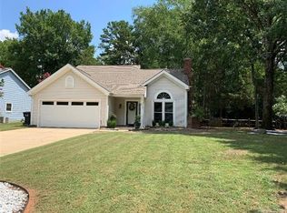 3512 Cedar Hill Dr, Charlotte, NC 28273
