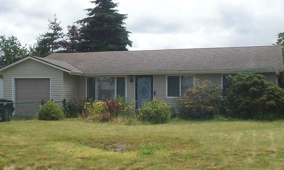 1st image of 1013 NW Kingsview Ct