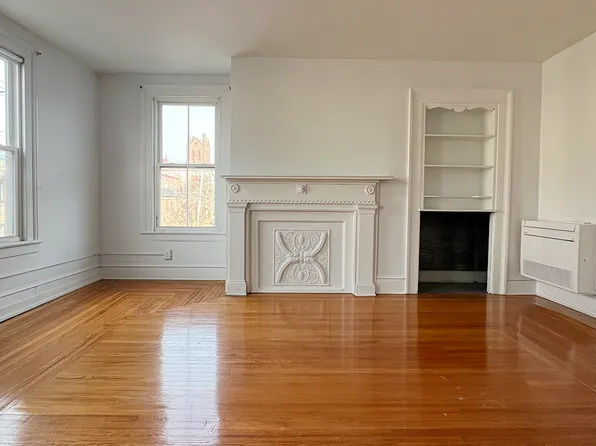 440 Union 442 St, Hudson, NY 12534