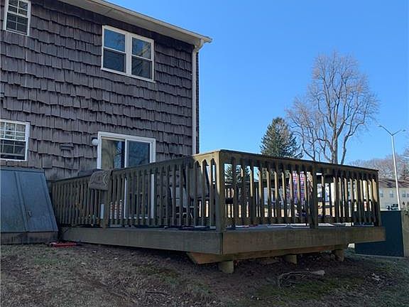 4th image of 79 Shea Ave #79