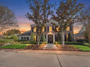 2125 Rue Bienvenue, Baton Rouge, LA 70809