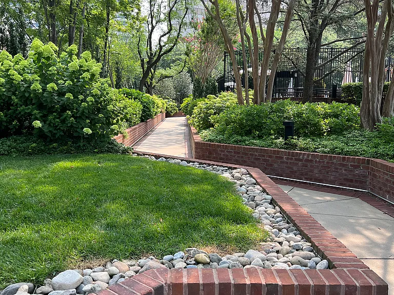7500 Woodmont Ave #314 — Photo 39