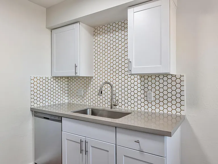 7602 E Polk St #101 — Photo 15