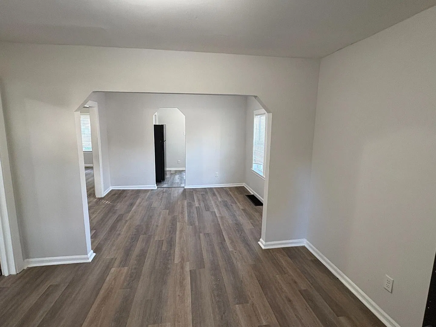 8024 Cler Ave — Photo 4