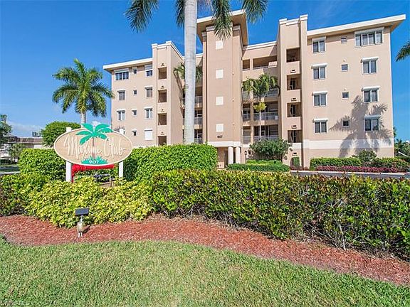 3rd image of 907 Panama Ct Unit 502