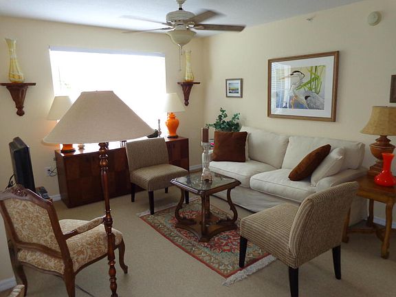 5th image of 1215 Villa Ln #1215