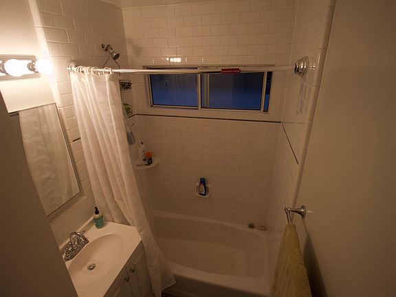 5th image of 502 Orange Ave APT 21