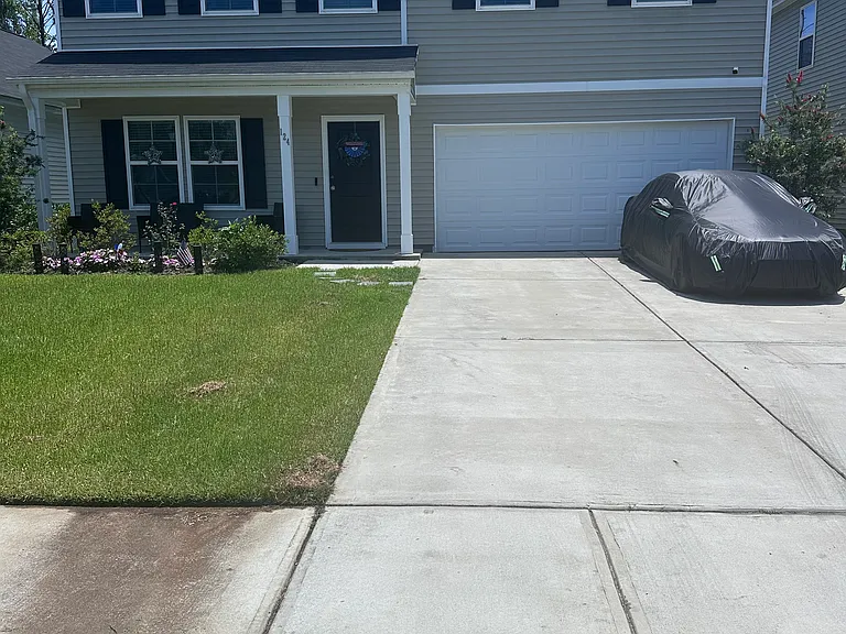 124 Jepson Way — Photo 2