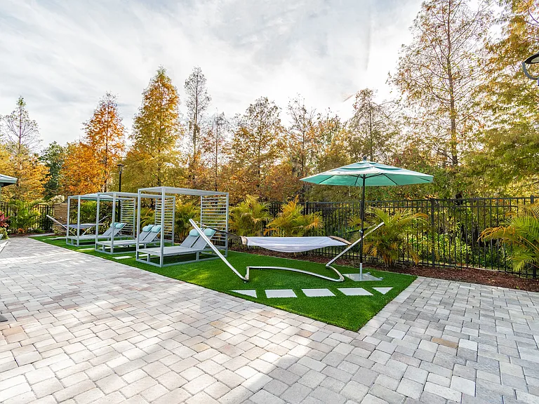 THE PARQ AT CROSS CREEK — Photo 14