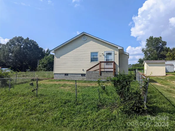 418 Blanche Ave, Kannapolis, NC 28081