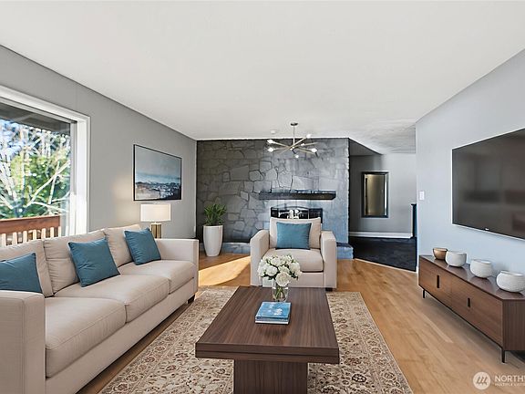 4th image of 585 Taylor Road