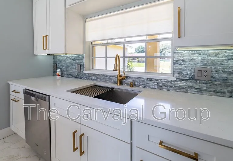 14426 Indian Ridge Trl — Photo 23