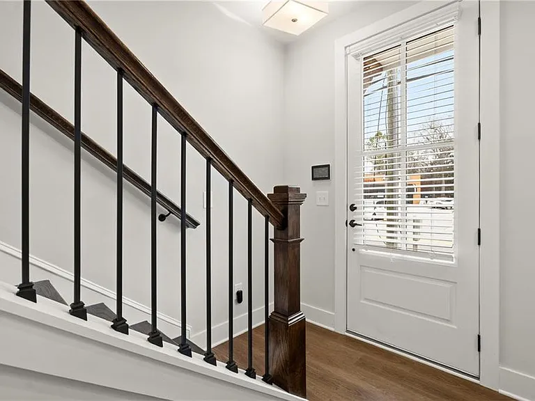 146 Chestnut Cir — Photo 29