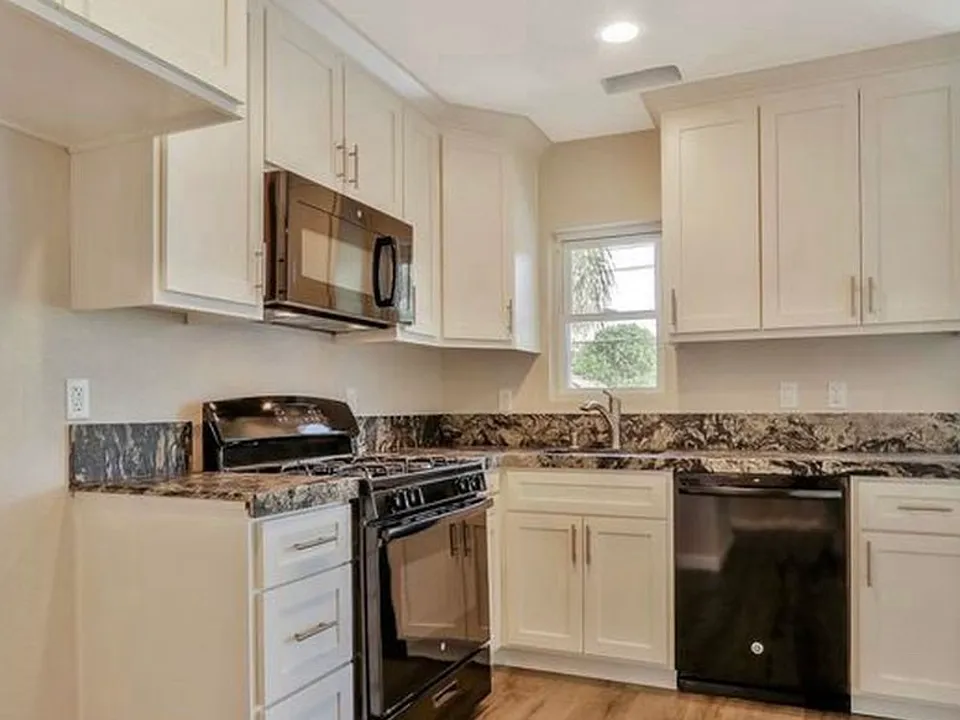 gas stove and dishwasher