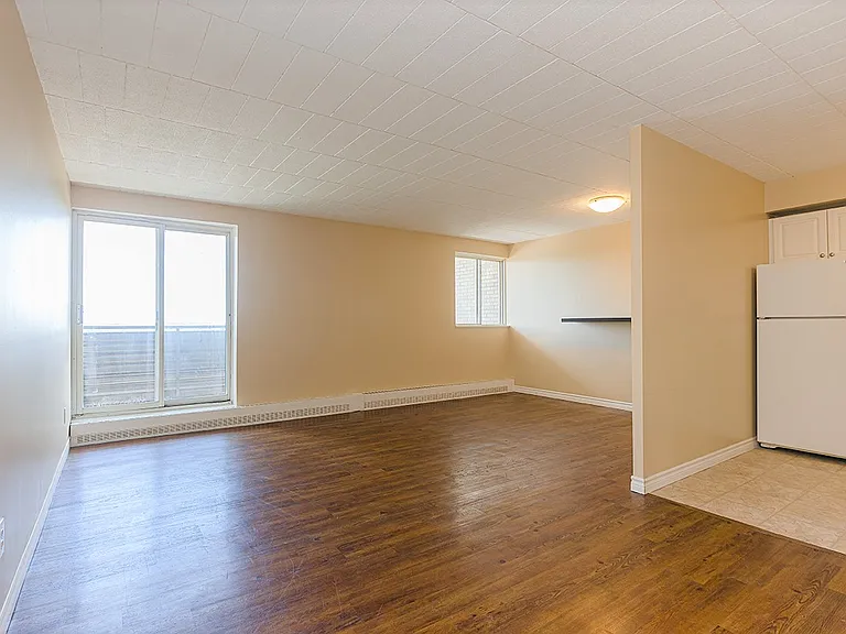 105 Giroux St #101 — Photo 9