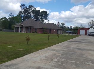 1024 E Houston River Rd, Sulphur, LA 70663